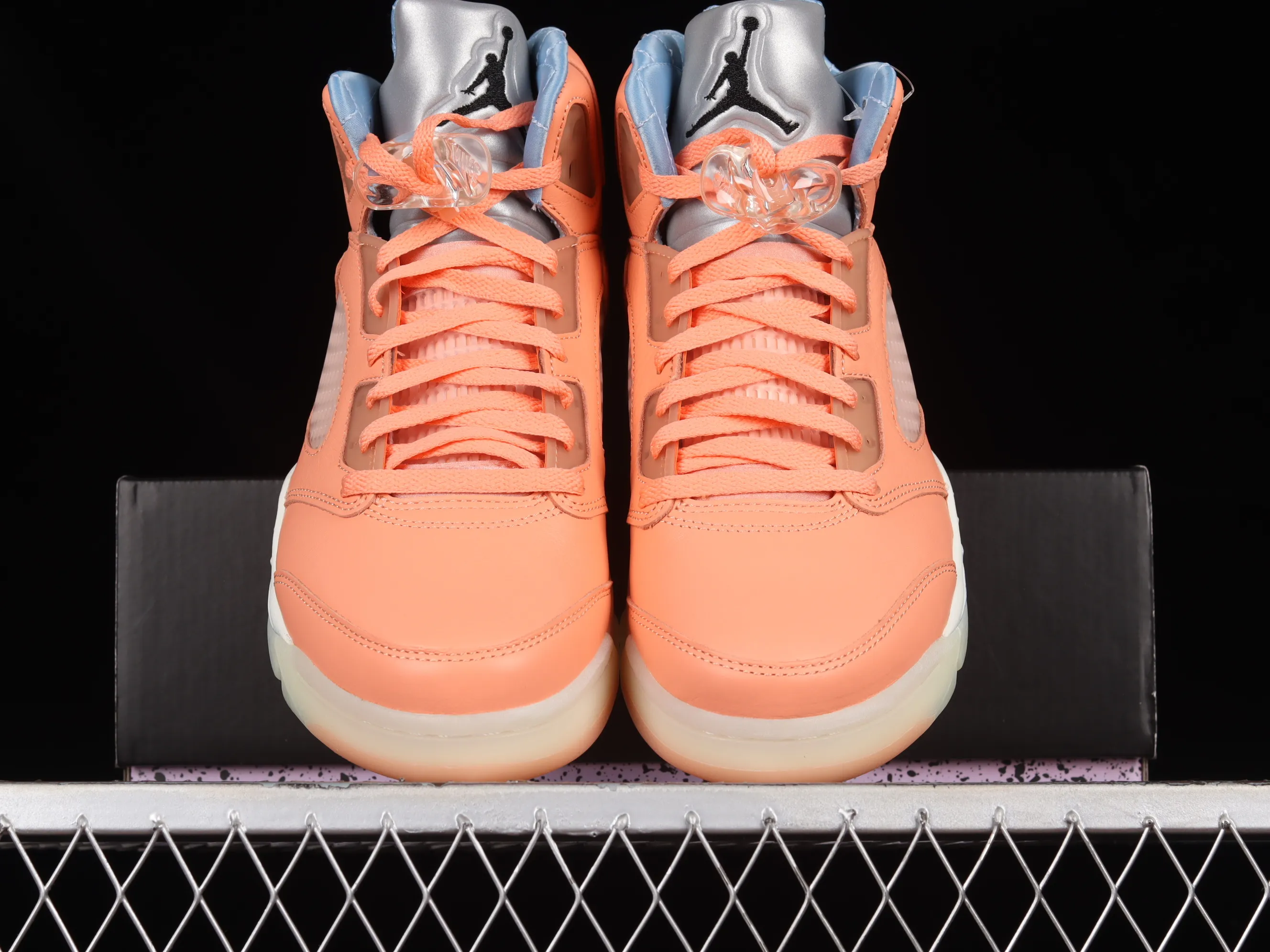 All categories Air Jordan Jordan series basketball shoes Air Jordan 5 pure original version DJ Khaled x Air Jordan 5 We The Best "Crimson Bliss" AJ5 Joe 5 joint model DV4982-641